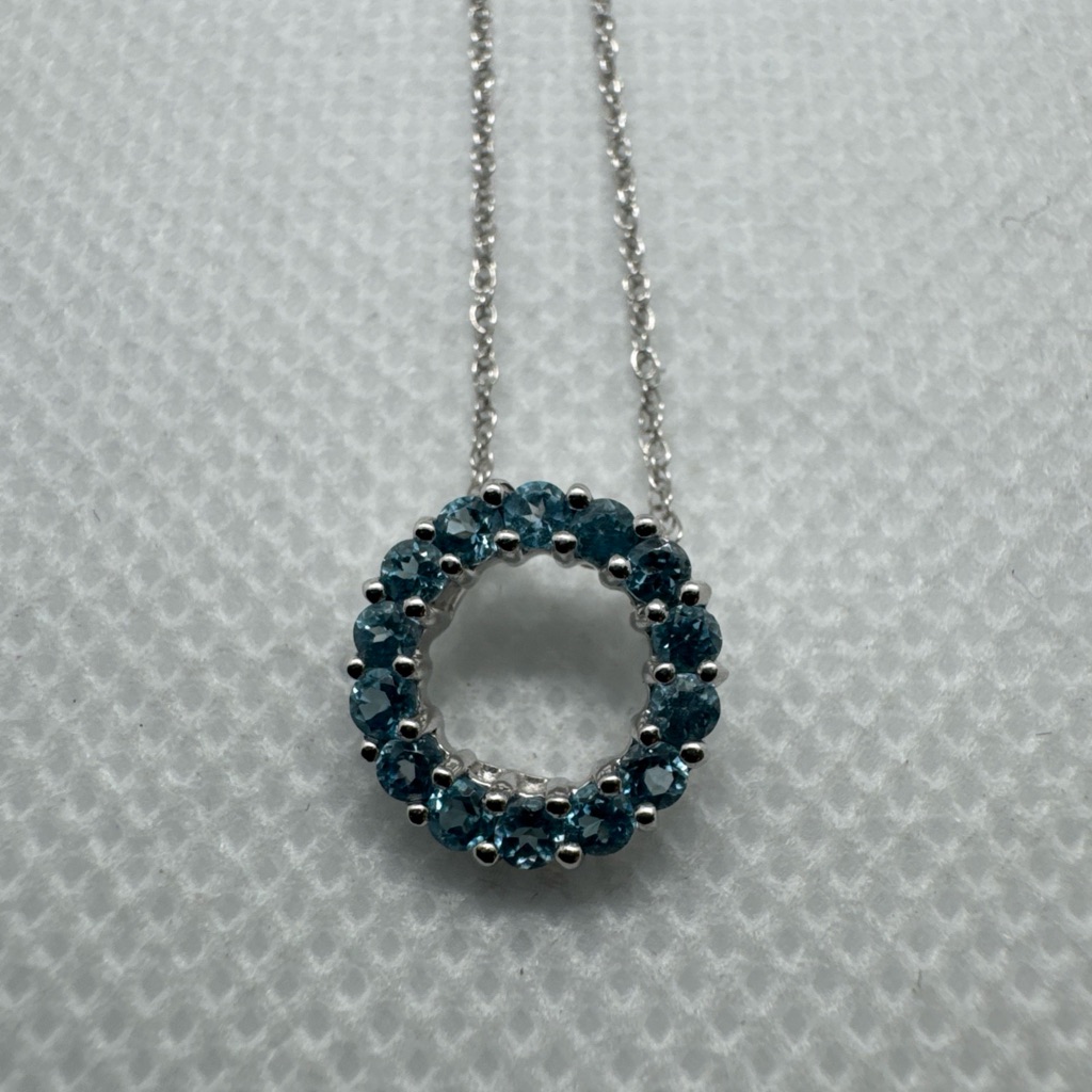 10k White Gold Round Open Circle Infinity Blue Topaz Pendant Necklace Cid 18”